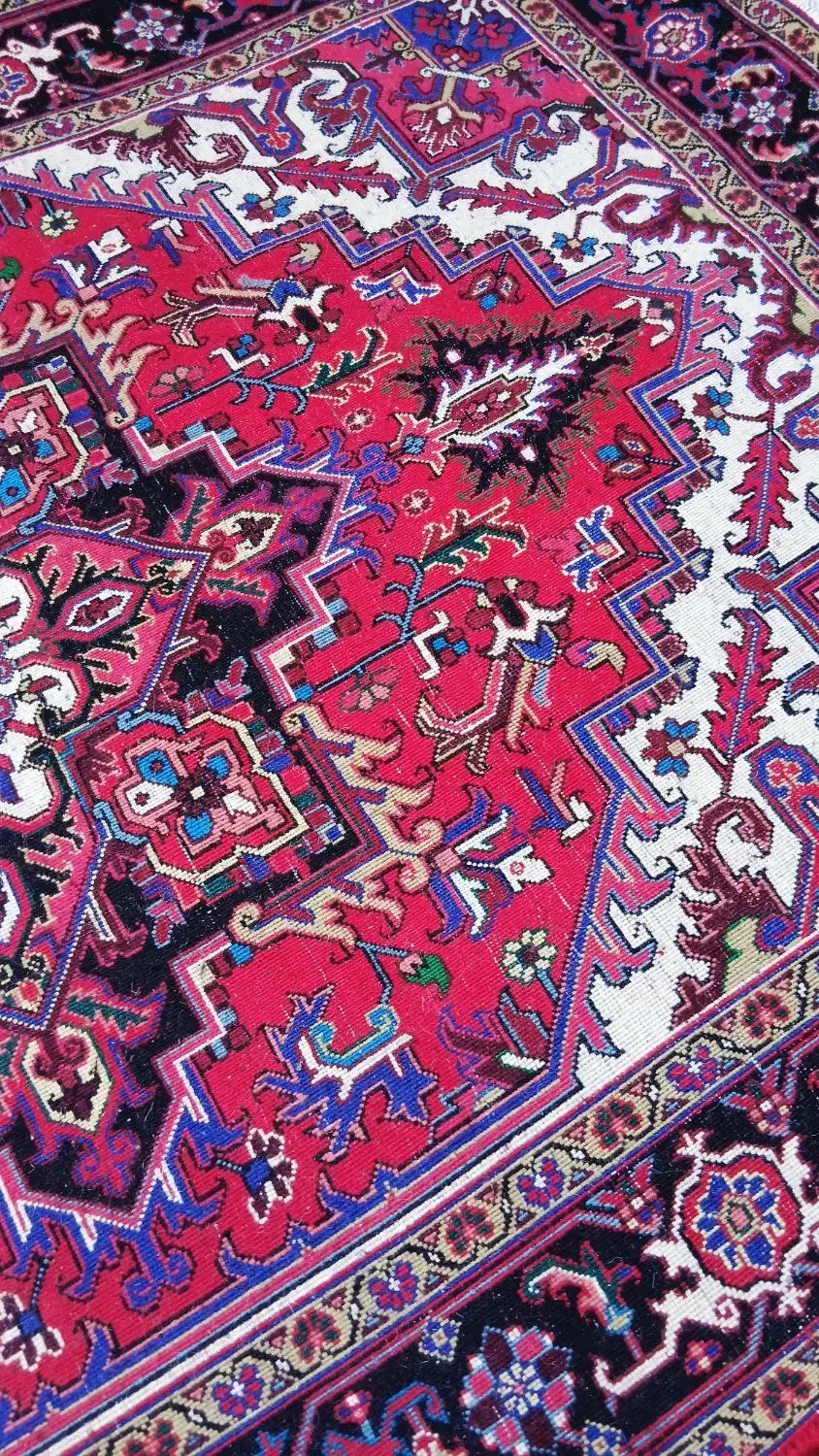 فرش هریس تاجری|فرش|بستان آباد, |دیوار