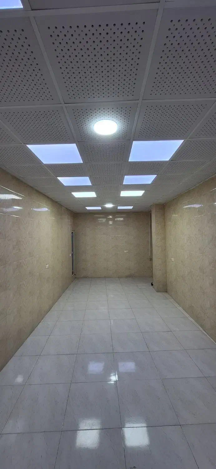 اجاره مغازه ۴۲ متری بر اصلی بیانی،باهنر|اجارهٔ مغازه و غرفه|رشت, باهنر|دیوار