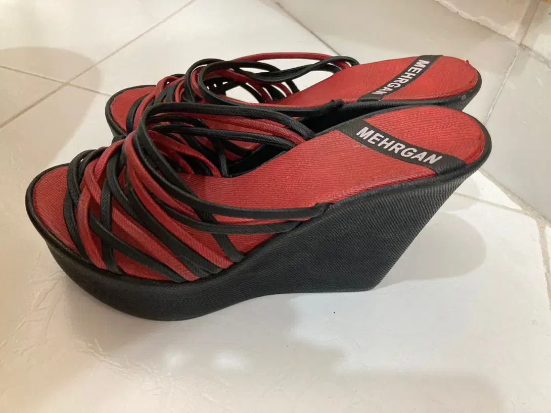 دمپایی روفرشی نو سایز ۳۷|کیف، کفش، کمربند|اراک, |دیوار