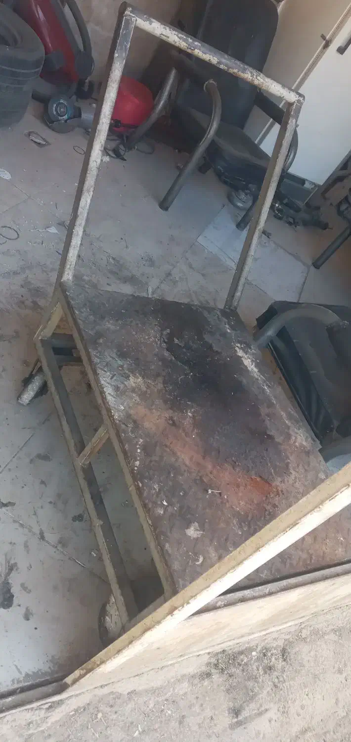 چرخ گاری بسیار محکم چهار چرخ|ابزارآلات|چهارباغ, |دیوار