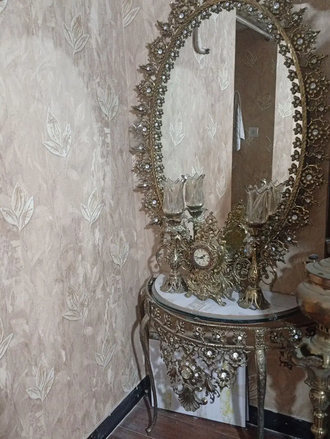 آیینه شمعدان تمام برنجی|بوفه، ویترین، کنسول|قدس, شهر‌قدس|دیوار