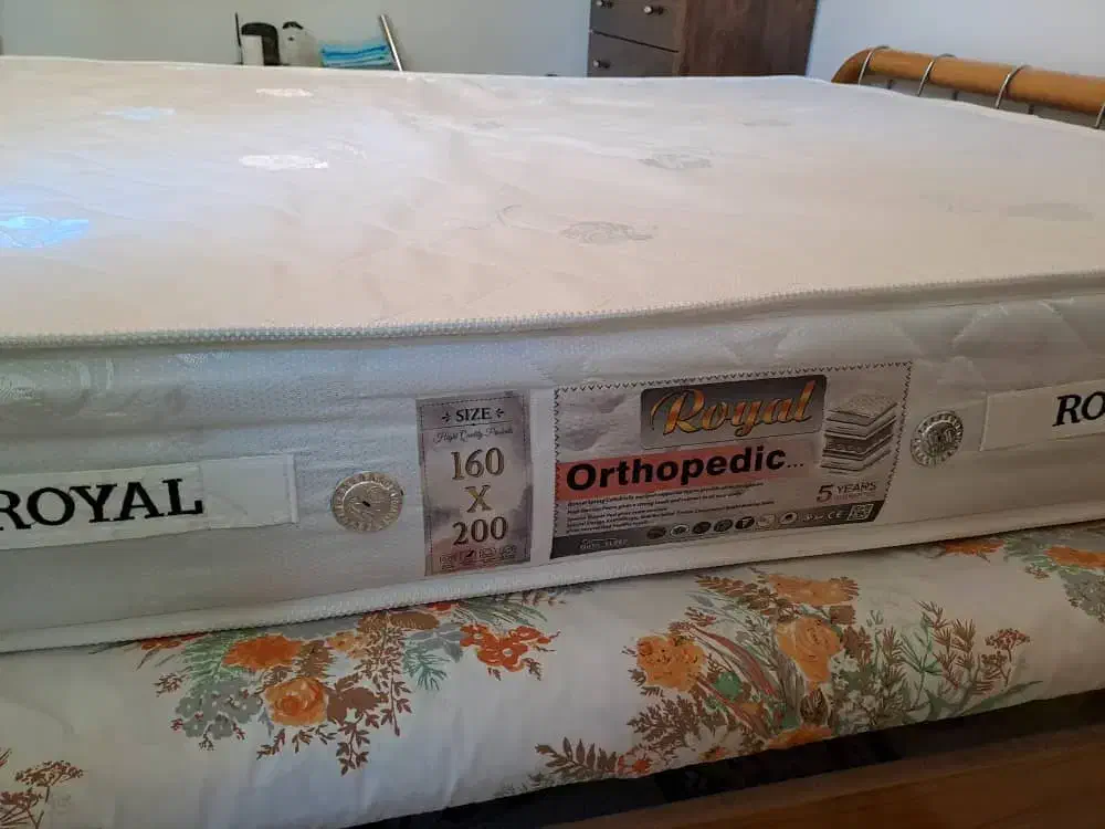 تشک طبی|تشک تختخواب|هشتگرد, کوشک زر|دیوار