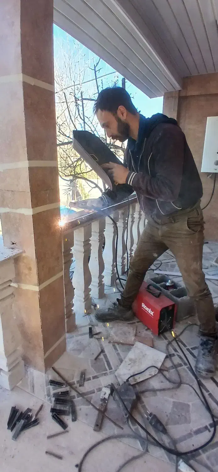 بنایی کاشیکاری کاری|خدمات پیشه و مهارت|سنگر, |دیوار