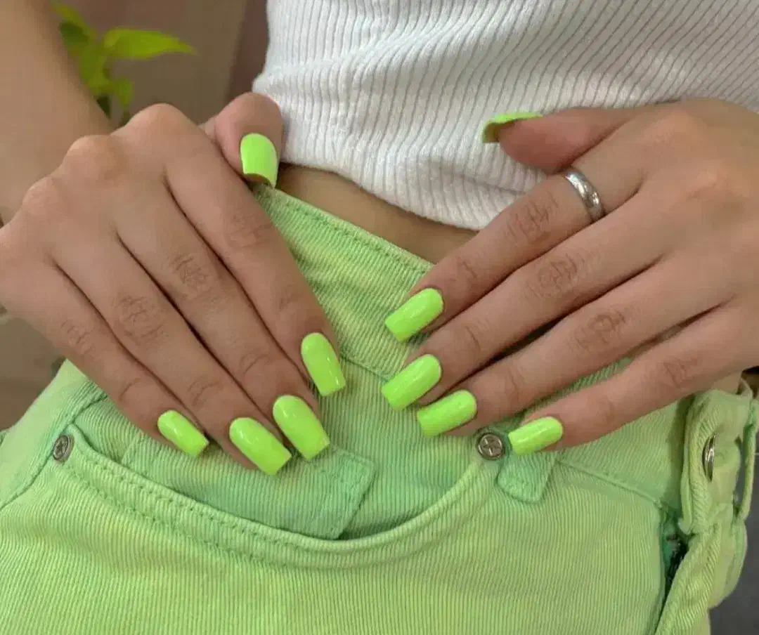 کاشت مژه و ناخن|خدمات آرایشگری و زیبایی|قم, شهرک مهدیه (مدرس)|دیوار