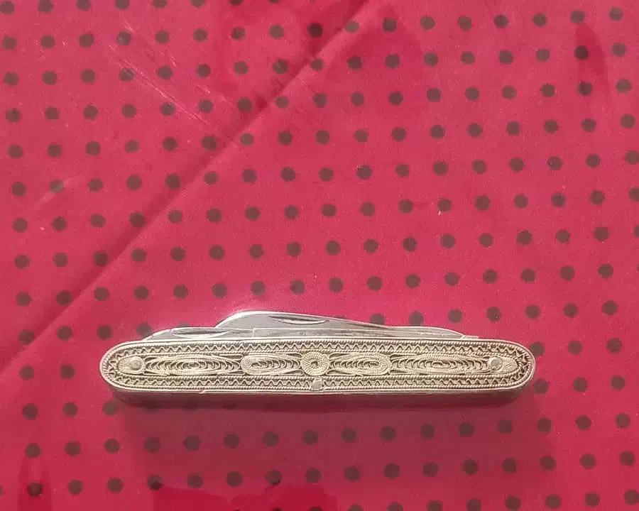 چاقوی آنتیک و کلکسیونی کار مرحوم استاد رنگرز|کلکسیون اشیاء عتیقه|رامسر, |دیوار