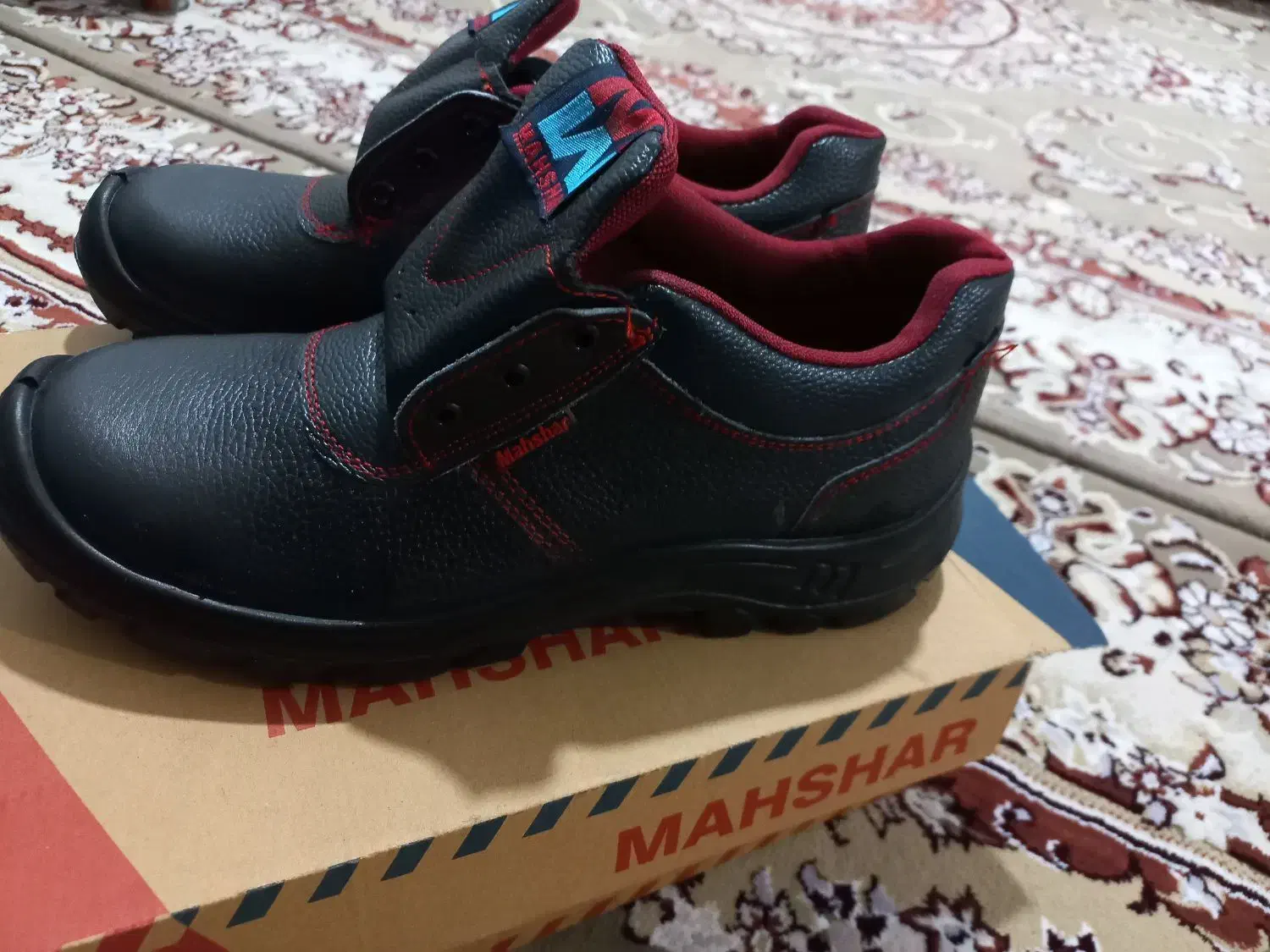 کفش کار|کیف، کفش، کمربند|سنندج, |دیوار