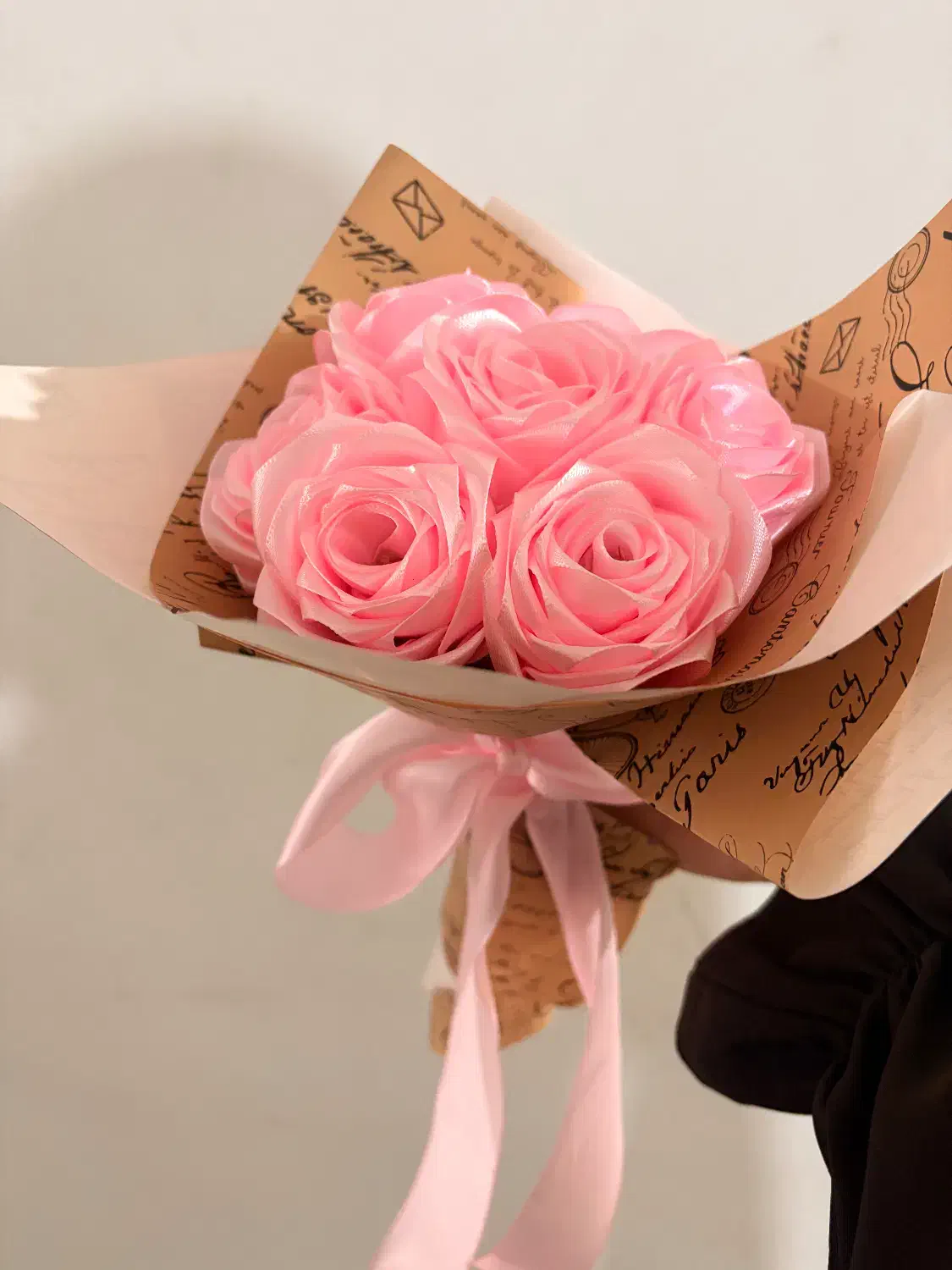 دسته گل ربان|گل مصنوعی|همدان, |دیوار