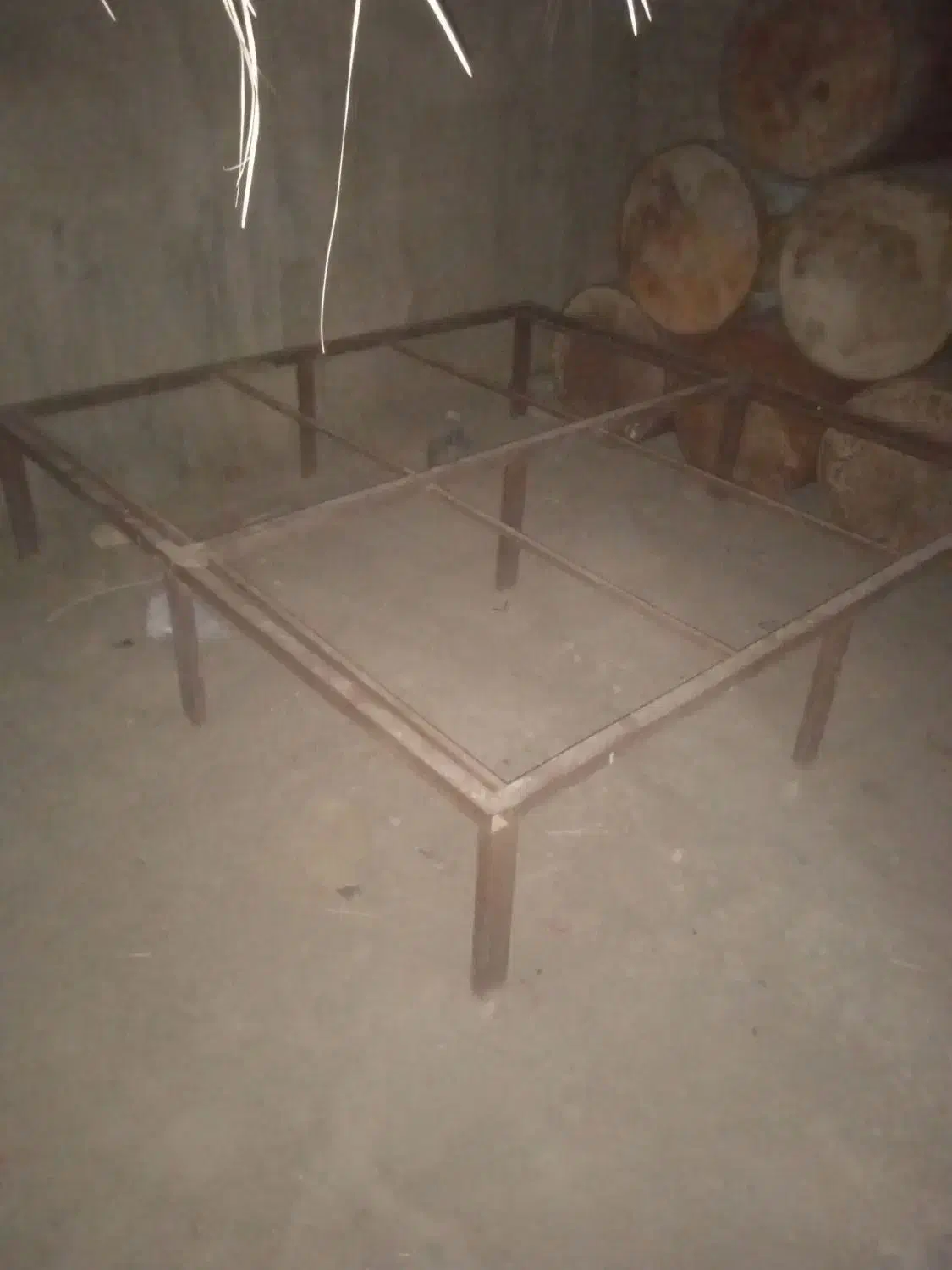 تخت آهنی،،بوفه،،|مبلمان خانگی و میز عسلی|زابل, |دیوار