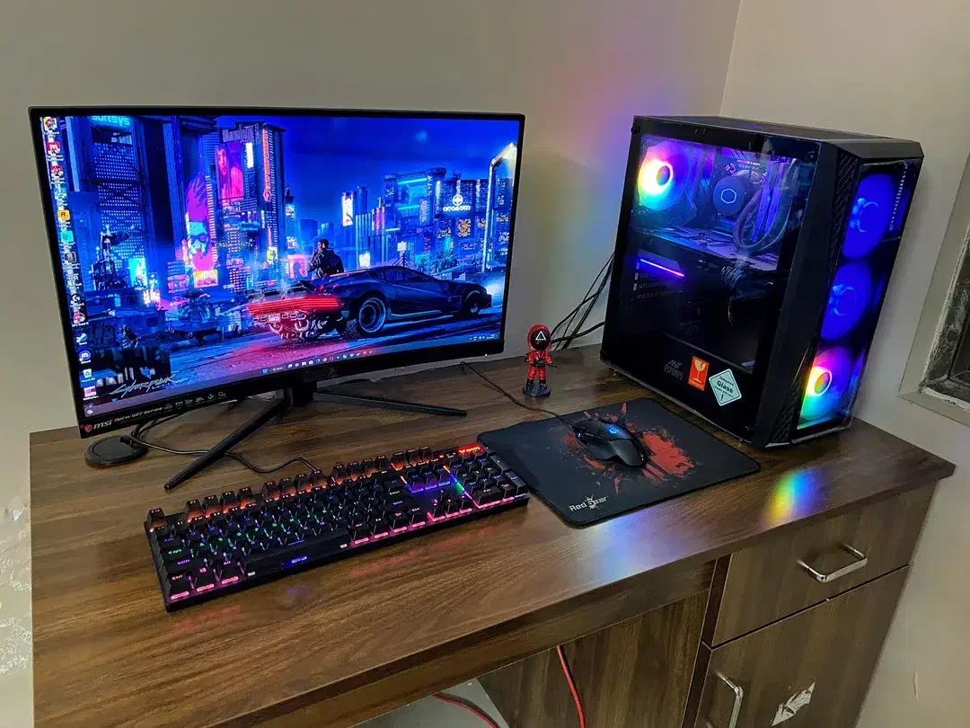 خریدار کامپیوتر ،لپتاب ،مانیتور با قیمت بالا|رایانه رومیزی|مشهد, فرهنگیان (شهرک غرب)|دیوار