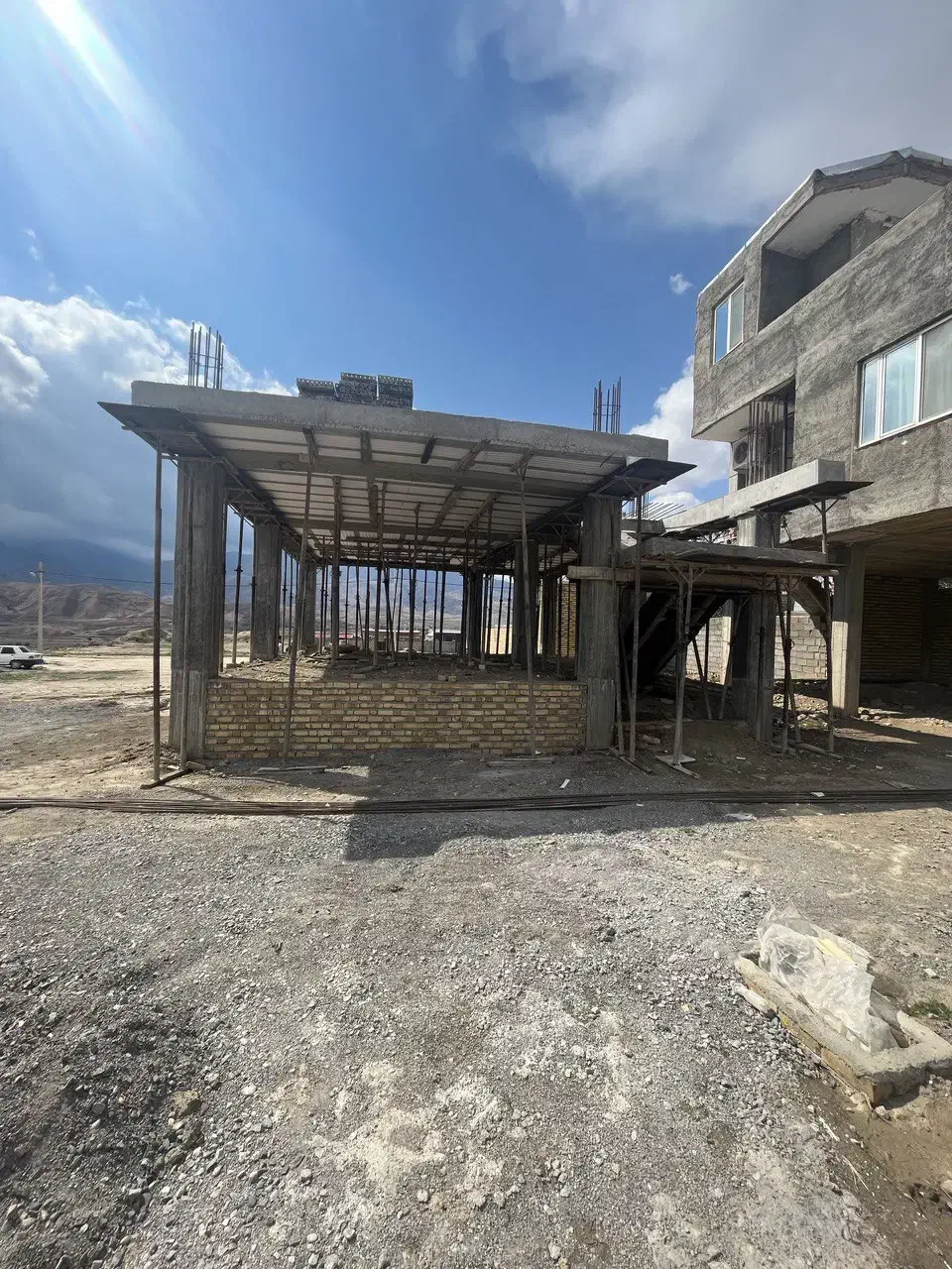 زمین و سازه  200 متری دو طبقه در طارم دهستان درام|فروش زمین و ملک کلنگی|طارم (زنجان), |دیوار