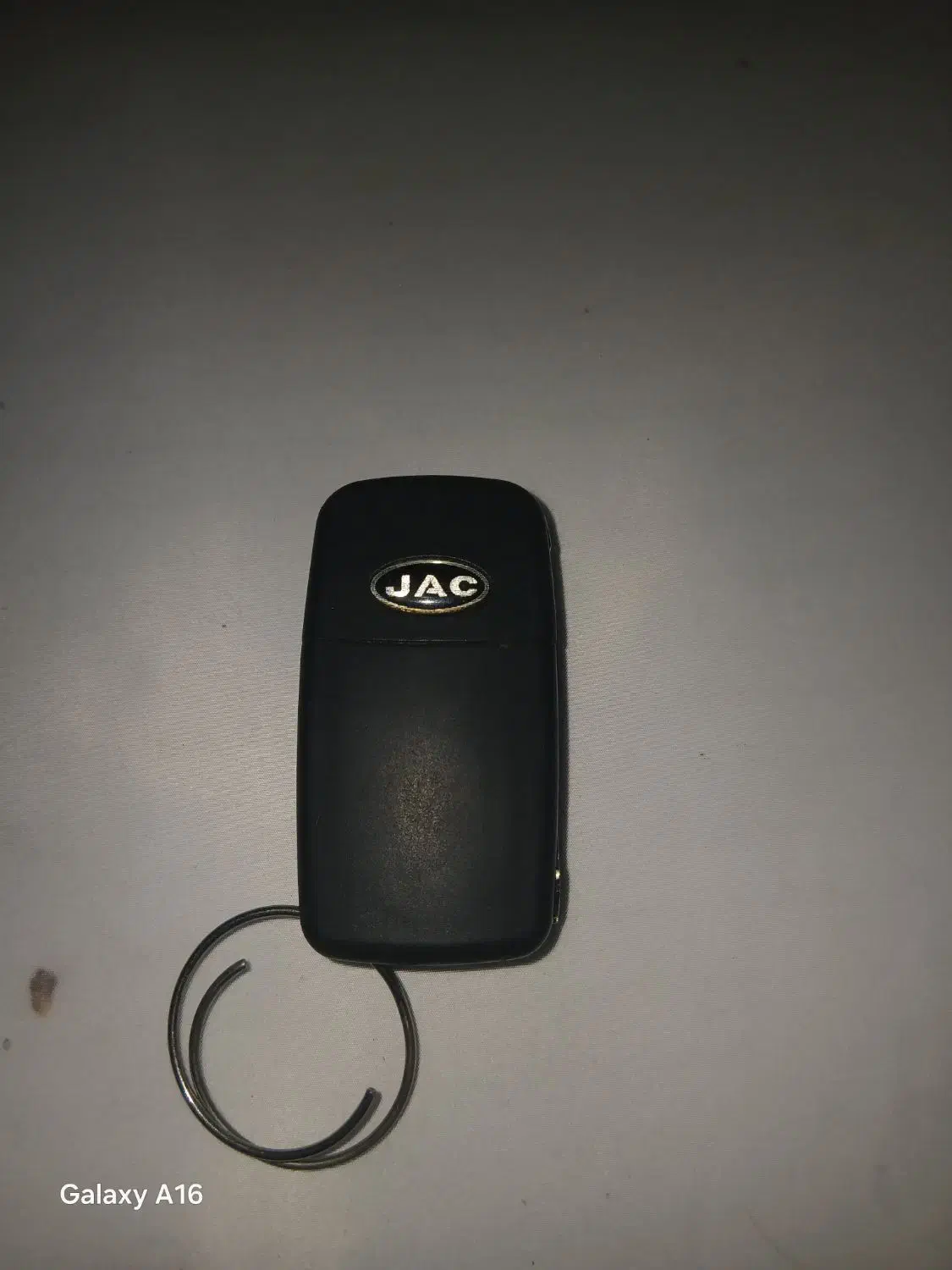 گمشده|اشیا|شیراز, شهرک نیروی انتظامی|دیوار