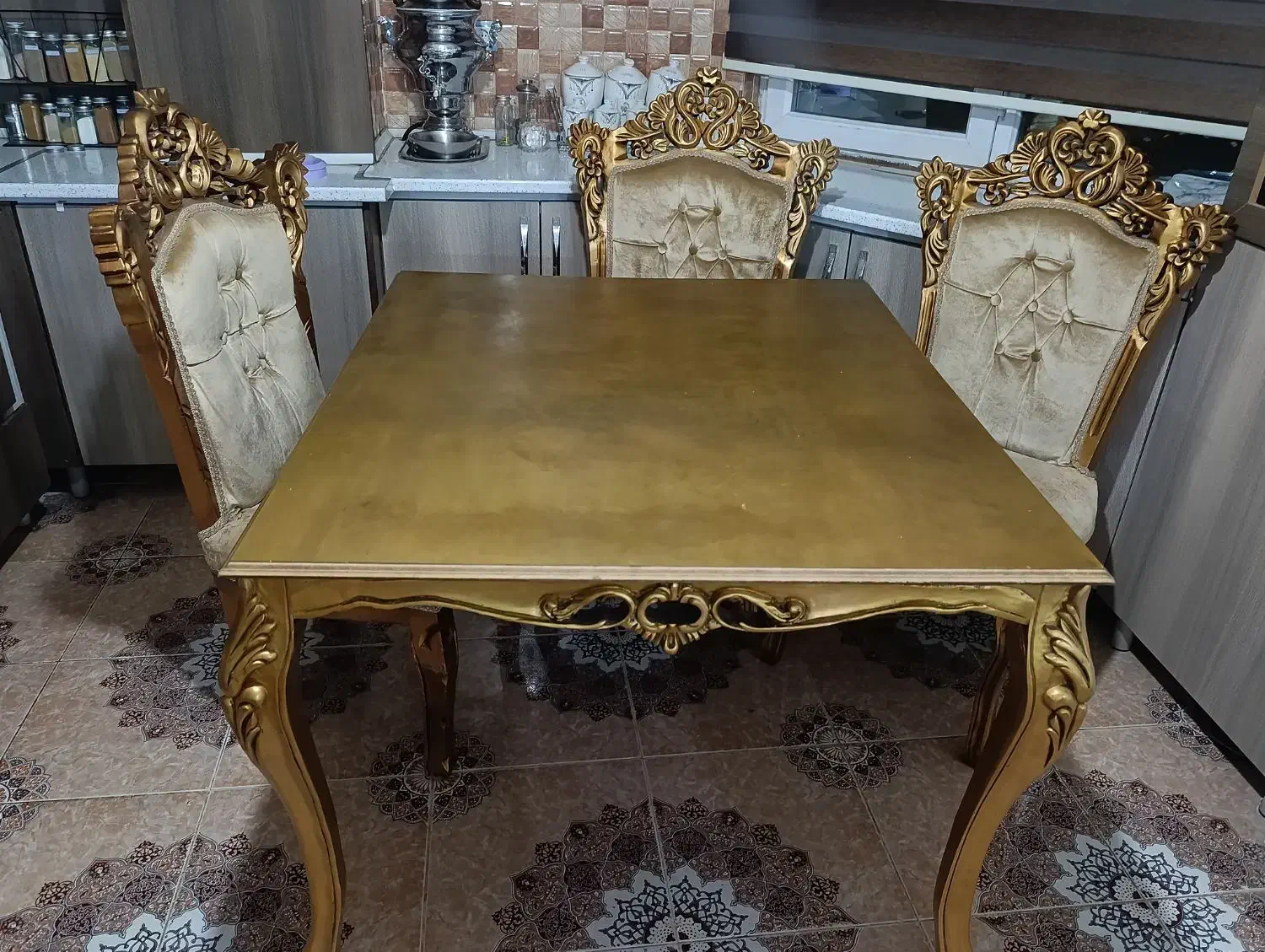 مبل و میز ناهار خوری|مبلمان خانگی و میز عسلی|ملایر, |دیوار