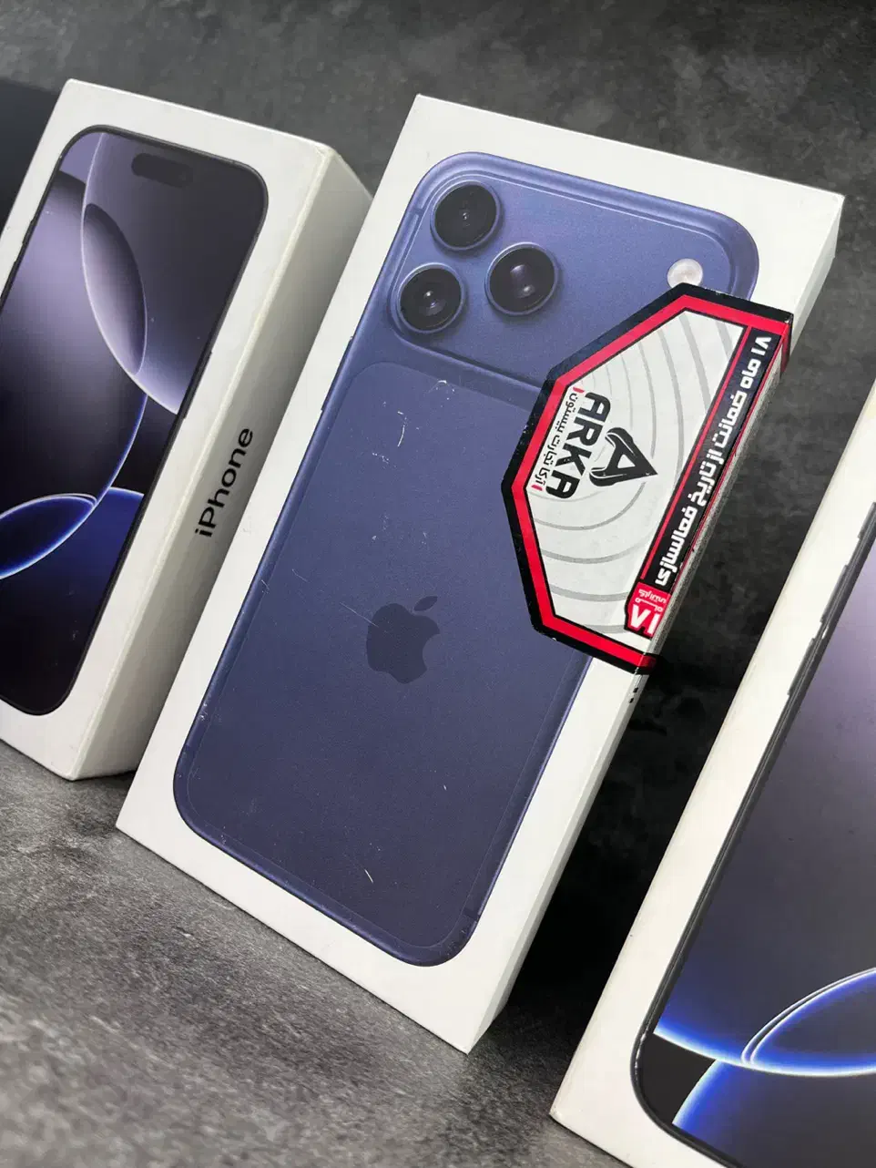 17 PRO MAX   شرکتی رسید تازه اقساطی طلا و چک|موبایل|اصفهان, مفتح|دیوار