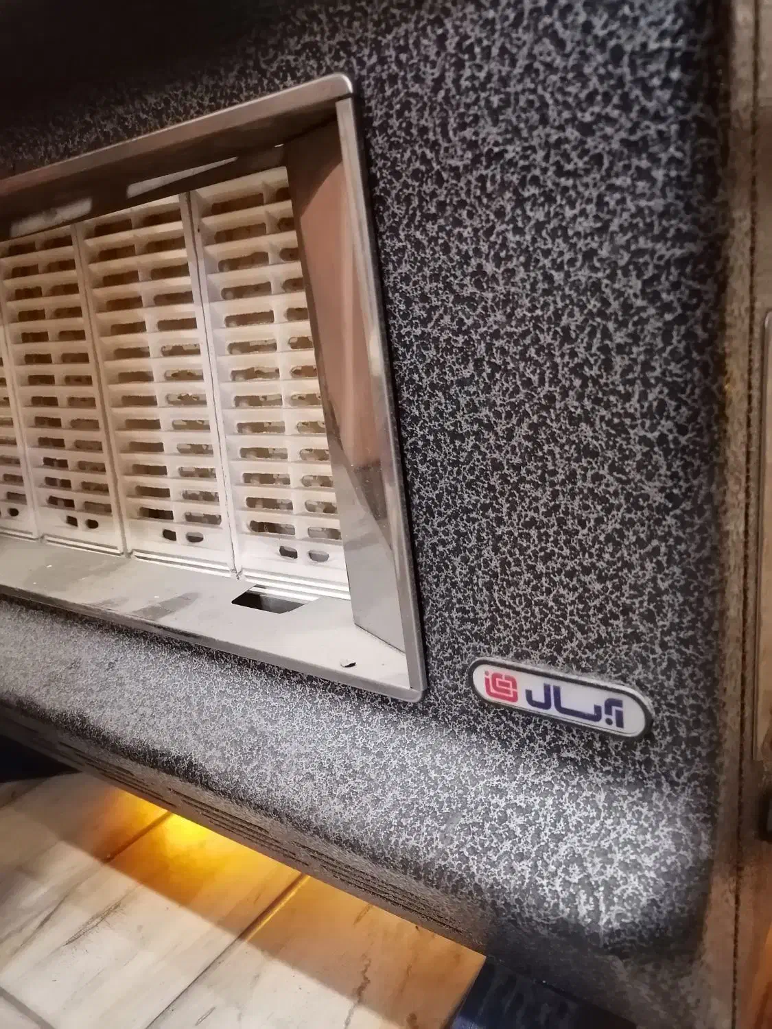 بخاری گازی آجری|بخاری، هیتر، شومینه|یزد, |دیوار