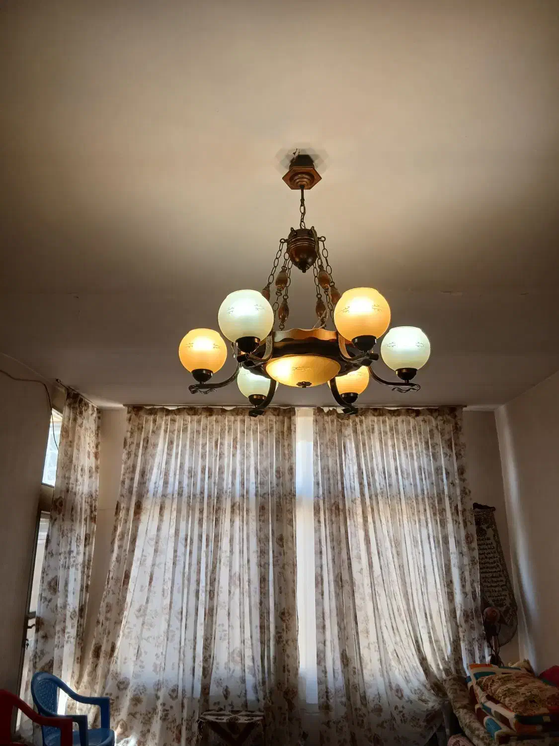 لوستر|لوستر و چراغ آویز|اصفهان, شاهد|دیوار