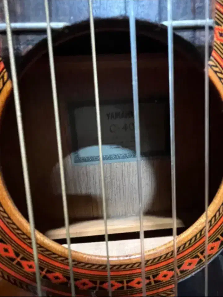 گیتار یاماها c40 اندونزی و ترومپت برزیلی|گیتار، بیس، امپلیفایر|رشت, اسماعیل آباد|دیوار