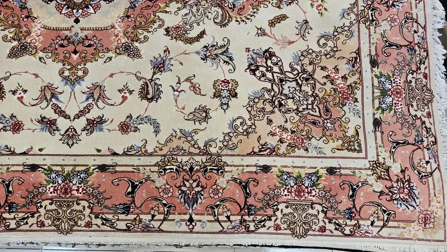 فرش دستباف خطیبی سرستون|فرش|تبریز, |دیوار