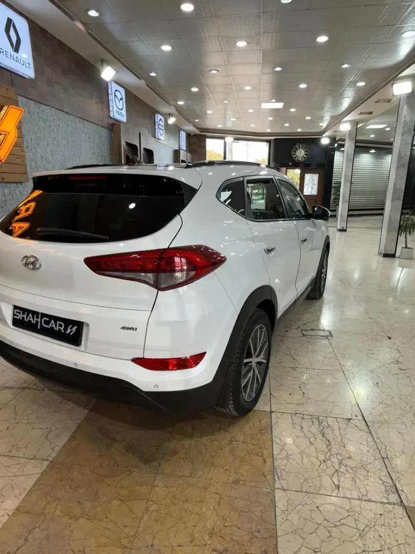 توسان ۲۰۱۷ فول تک رادار|خودرو سواری و وانت|یزد, |دیوار