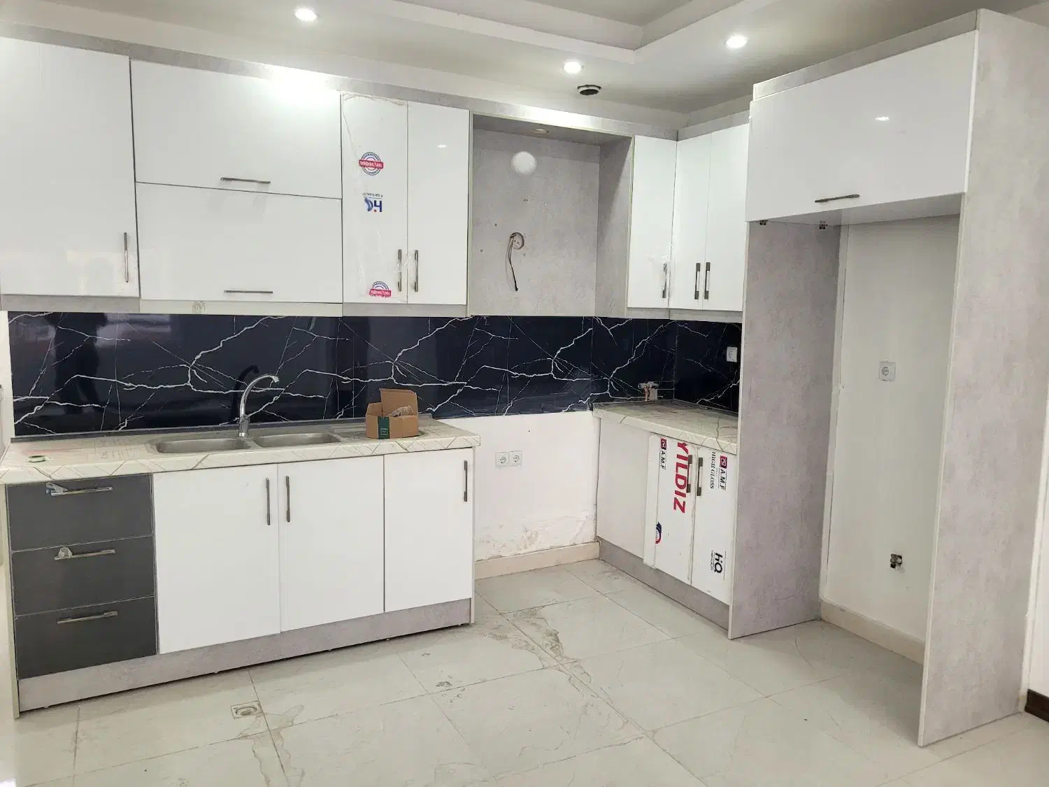 فروش آپارتمان ۸۴ متر طبقه ۵ نوساز ، خیابان ستارخان|فروش آپارتمان|نوشهر, |دیوار