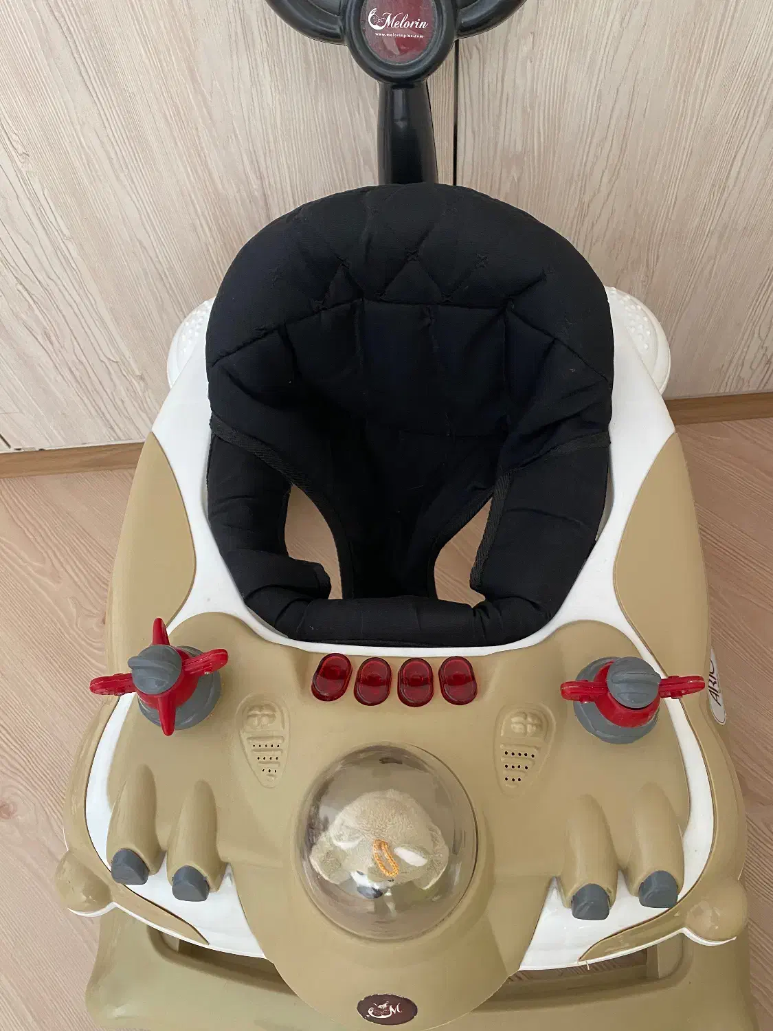 رورئک|کالسکه و لوازم جانبی|تبریز, |دیوار