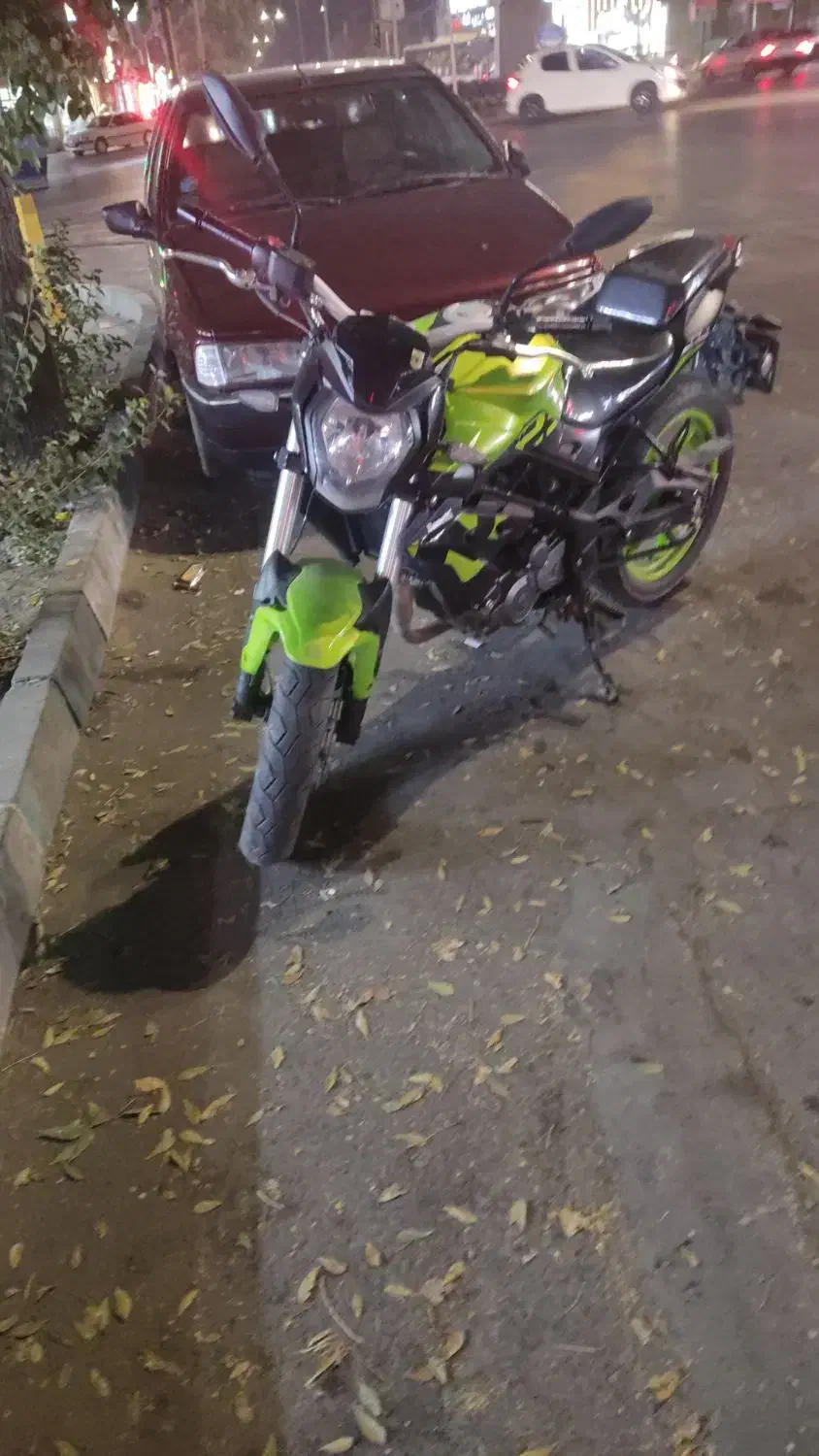 بنلی 250|موتورسیکلت|همدان, |دیوار