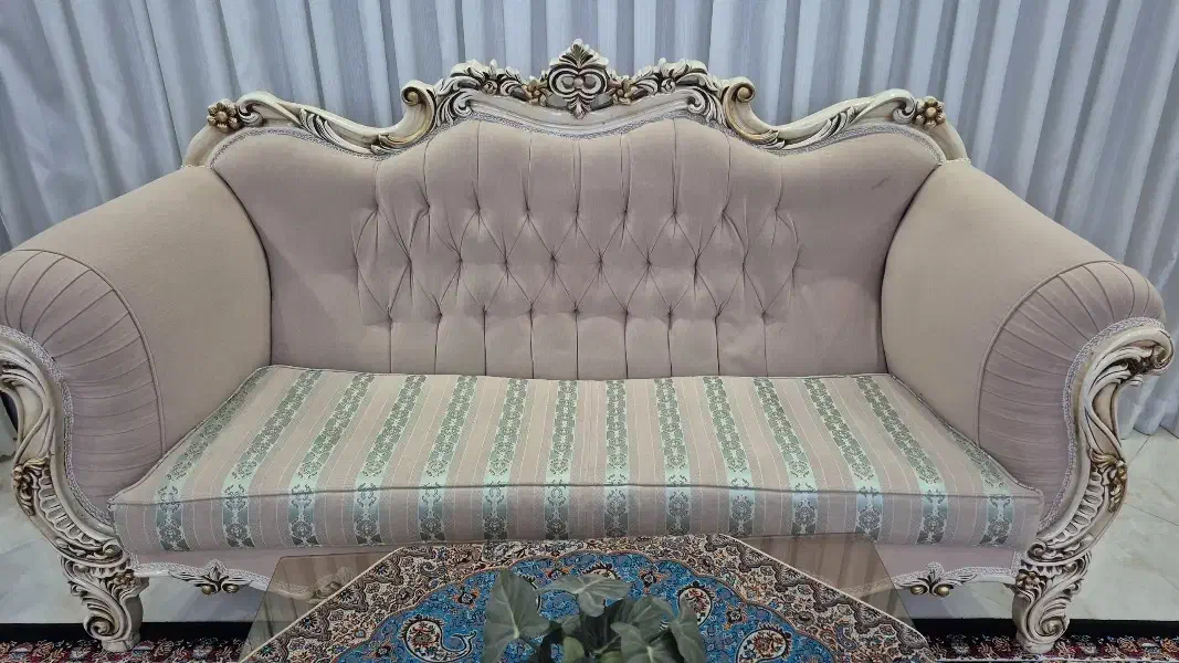 یه دست مبل کلاسیک کاملا تمیز|مبلمان خانگی و میز عسلی|پردیس, فاز ۴|دیوار