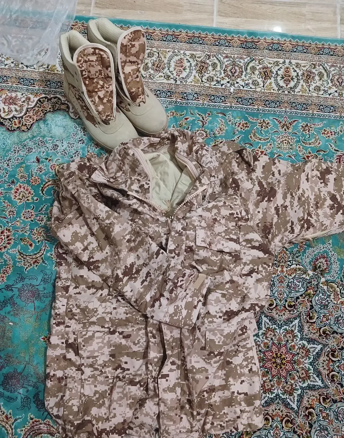 اورکت تکاوری|لباس|جیرفت, |دیوار