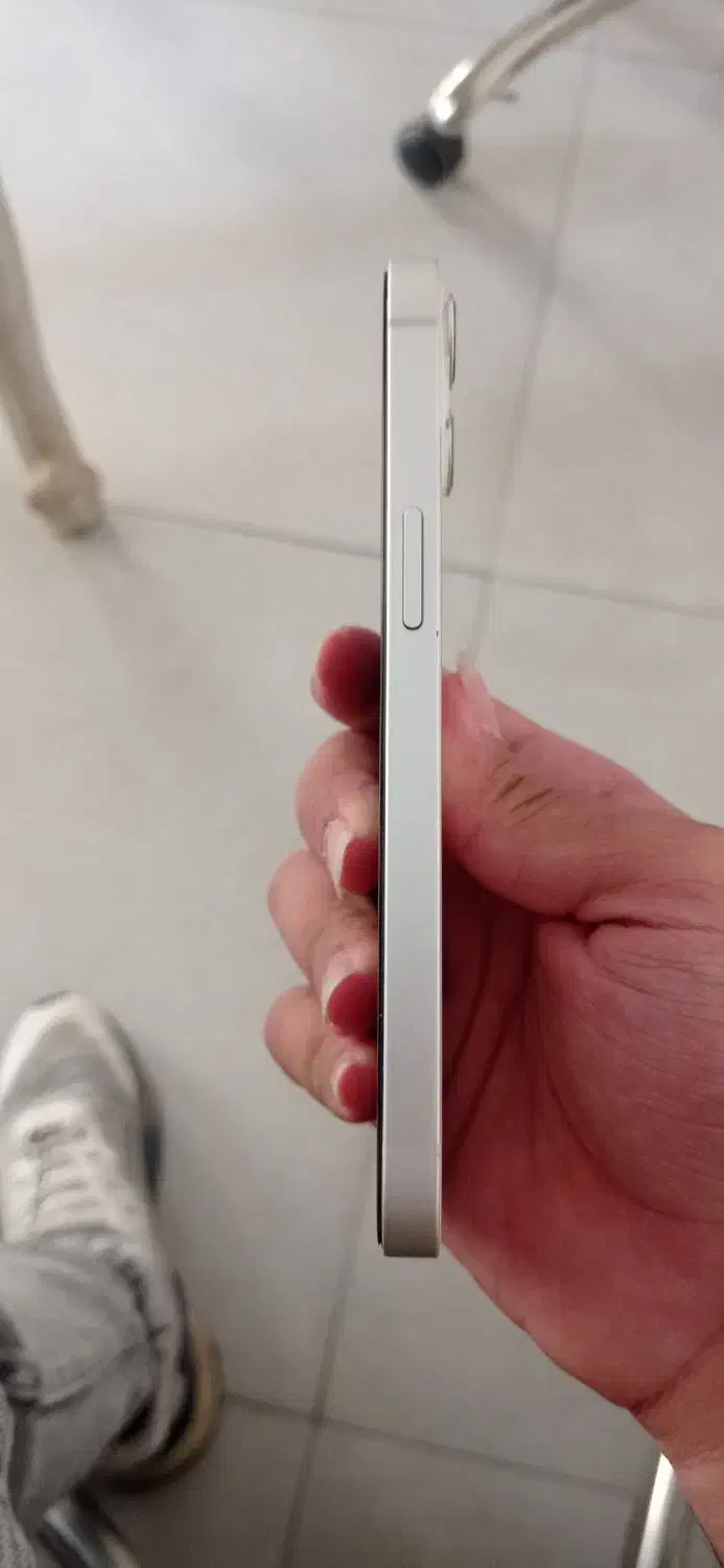 آیفون۱۳/نرمال/بدون خط و خش/سفید|موبایل|مشهد, الهیه|دیوار