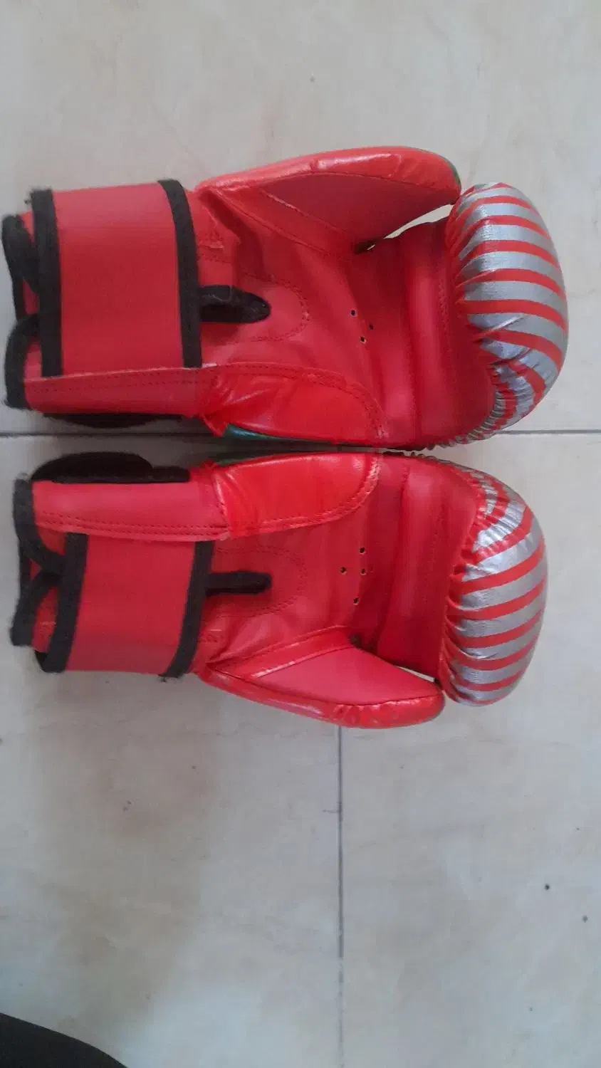 دستکش بوکس بکس|تجهیزات ورزشی|مشهد, انقلاب|دیوار