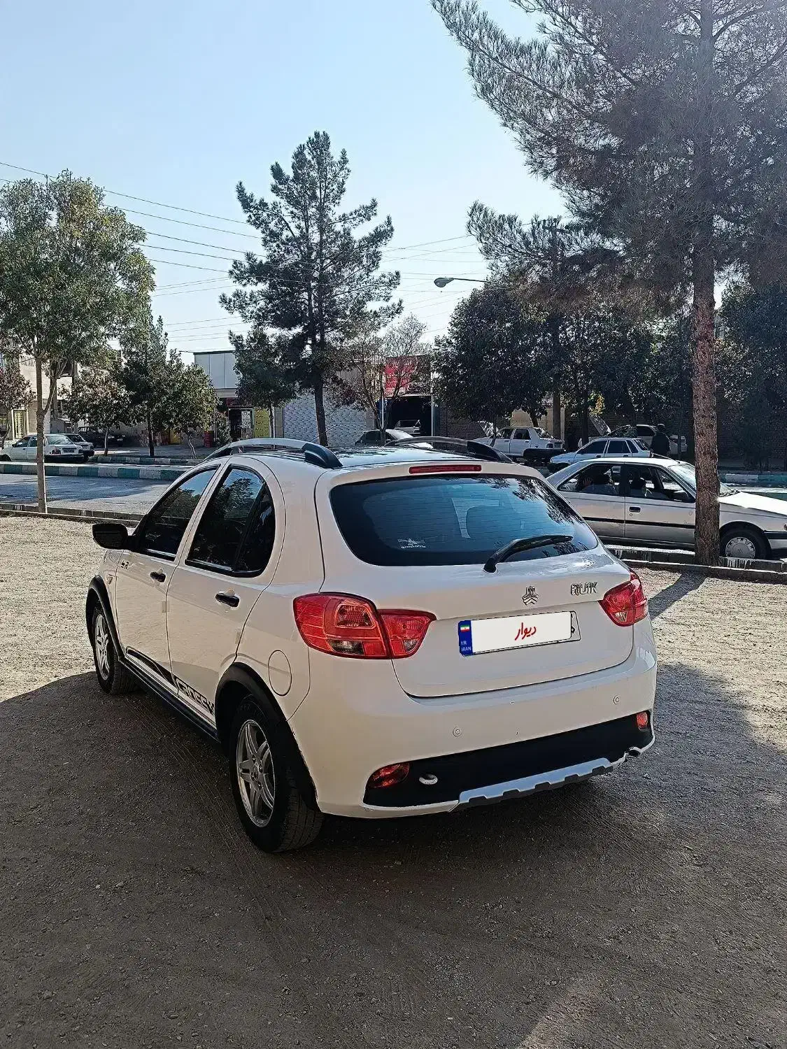 کوییک R سقف مشکی  مدل1400 درحد صفر|خودرو سواری و وانت|کرمان, |دیوار