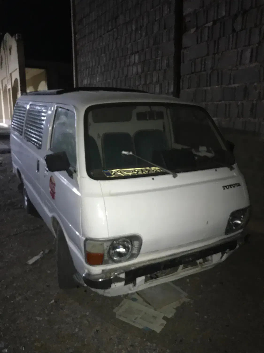 ون تویوتا کافه یا قهوه خانه سیار|خودرو کلاسیک|بم, |دیوار