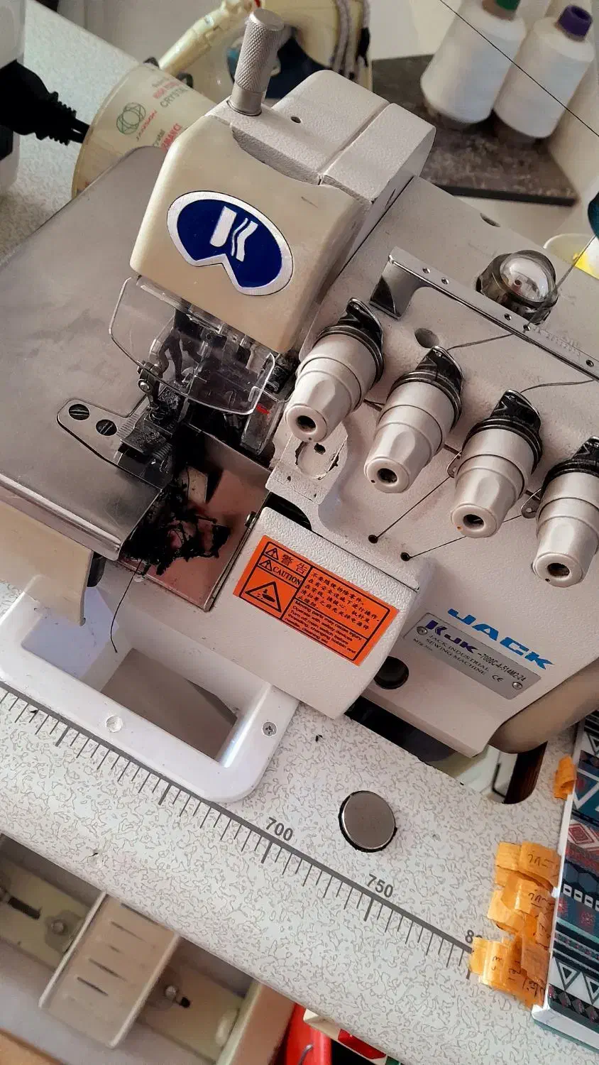 سردوز ۴ نخ|چرخ خیاطی و ریسندگی|ارومیه, |دیوار