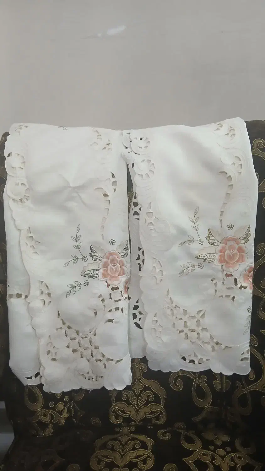 یک جفت رو پشتی|پشتی|همدان, |دیوار