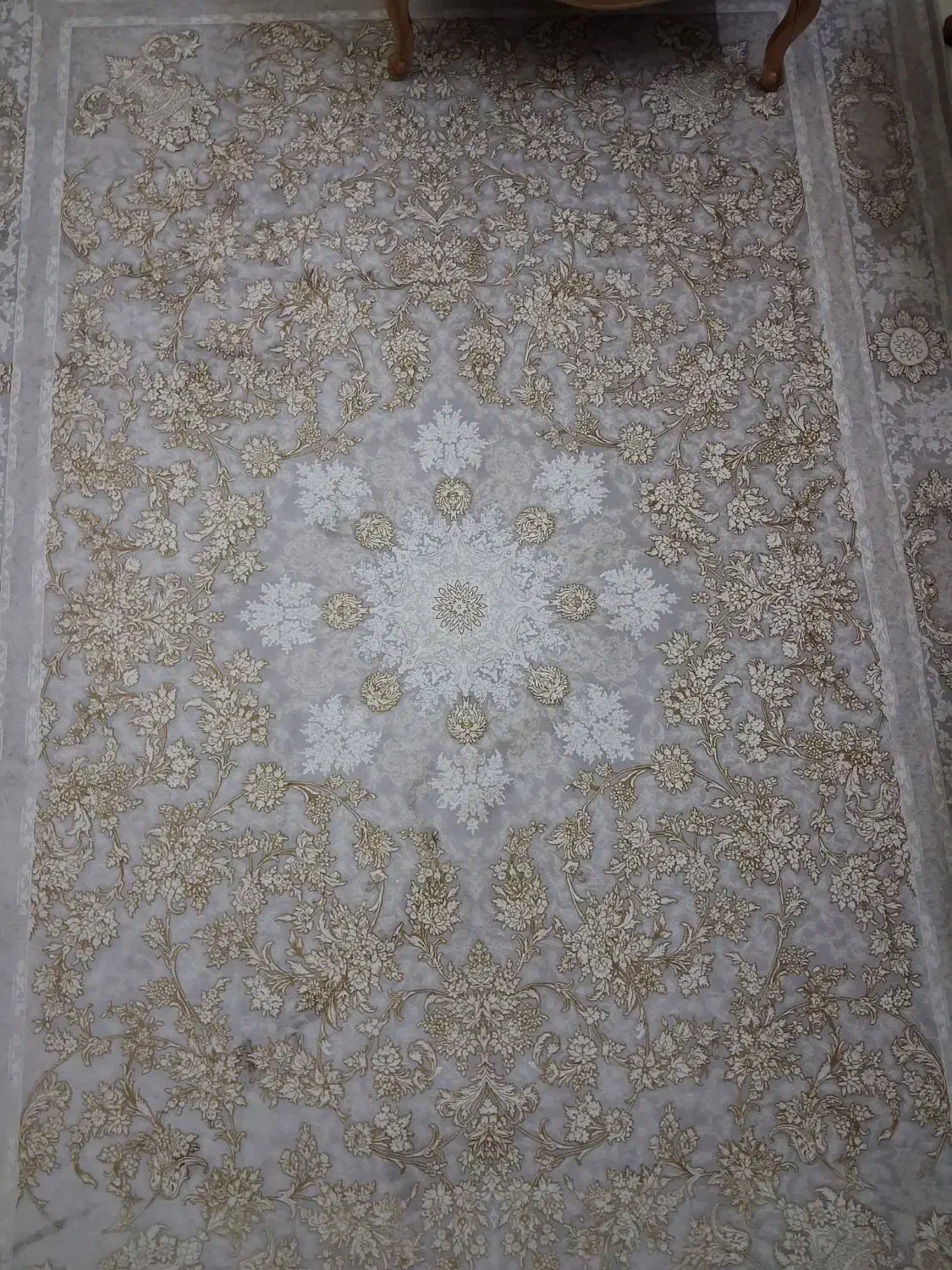 فرش ۶متری|فرش|ری, علایین|دیوار