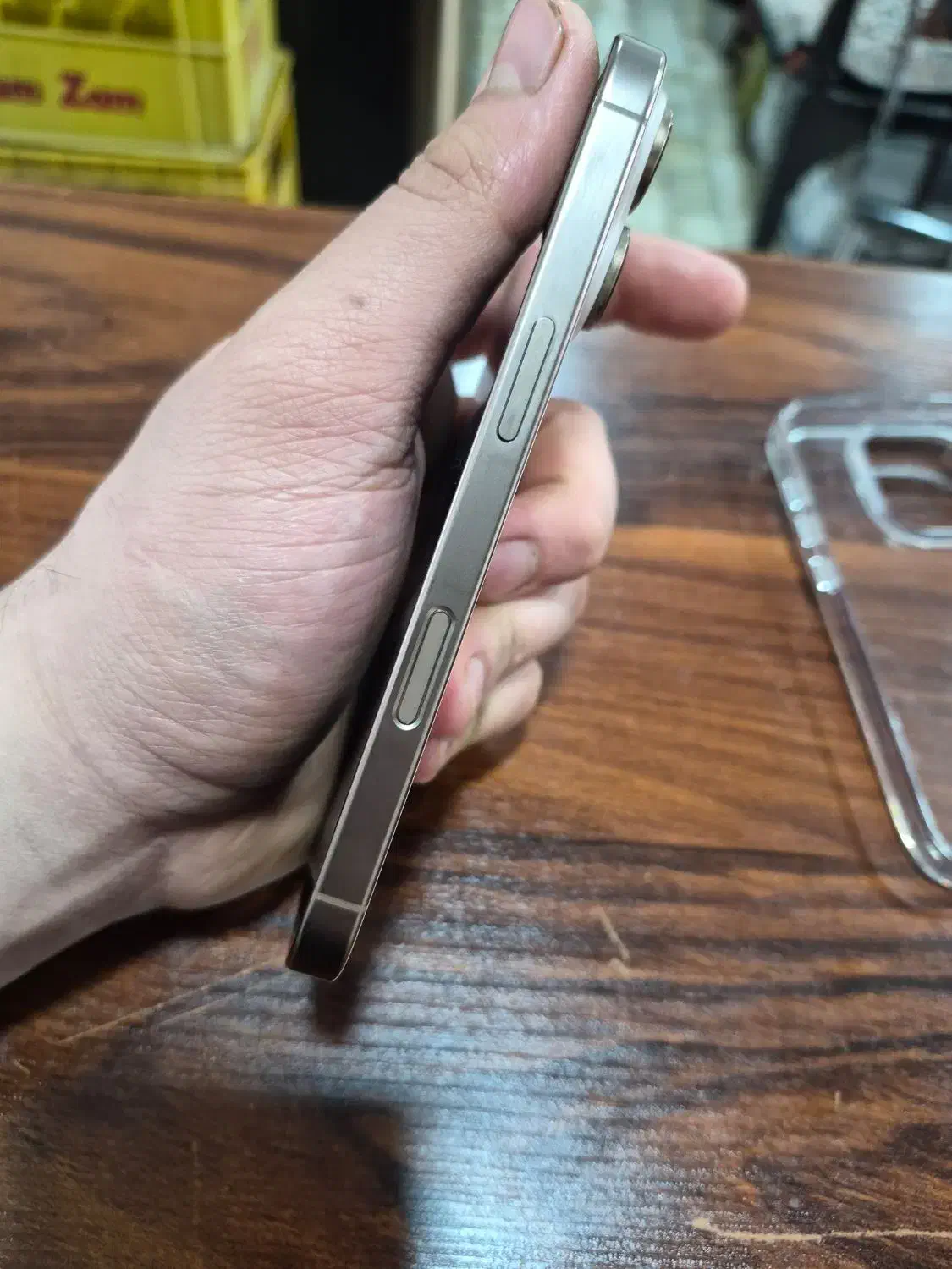 16پرو|موبایل|قم, نیروگاه|دیوار