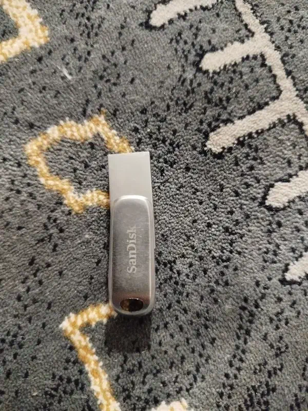 فلش یک ترابایت|لوازم جانبی موبایل و تبلت|مشهد, طبرسی شمالی|دیوار