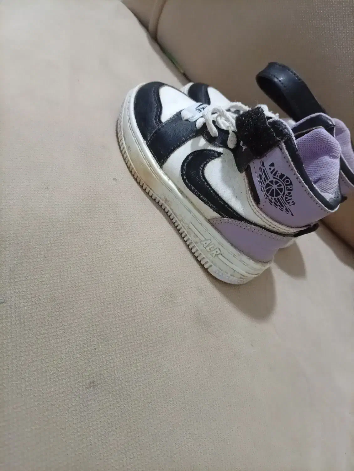 کتونی بچگونه|کفش و لباس بچه|ساری, |دیوار