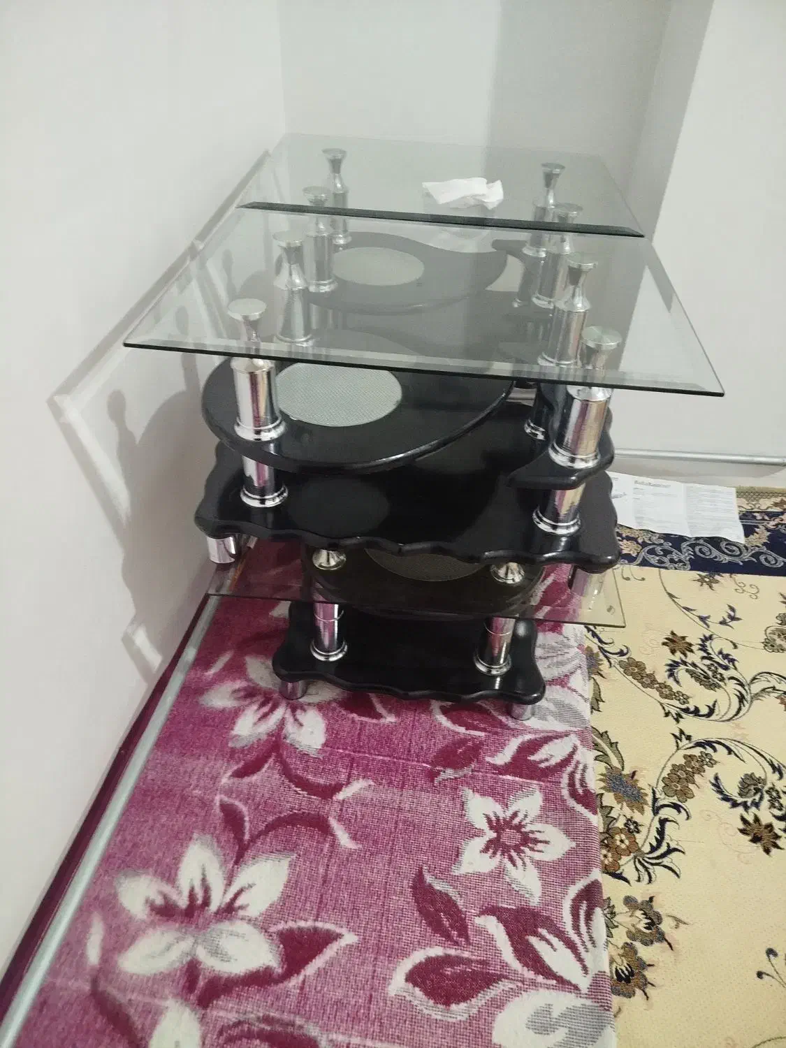 میز شیشه ای|مبلمان خانگی و میز عسلی|قره قوین, |دیوار