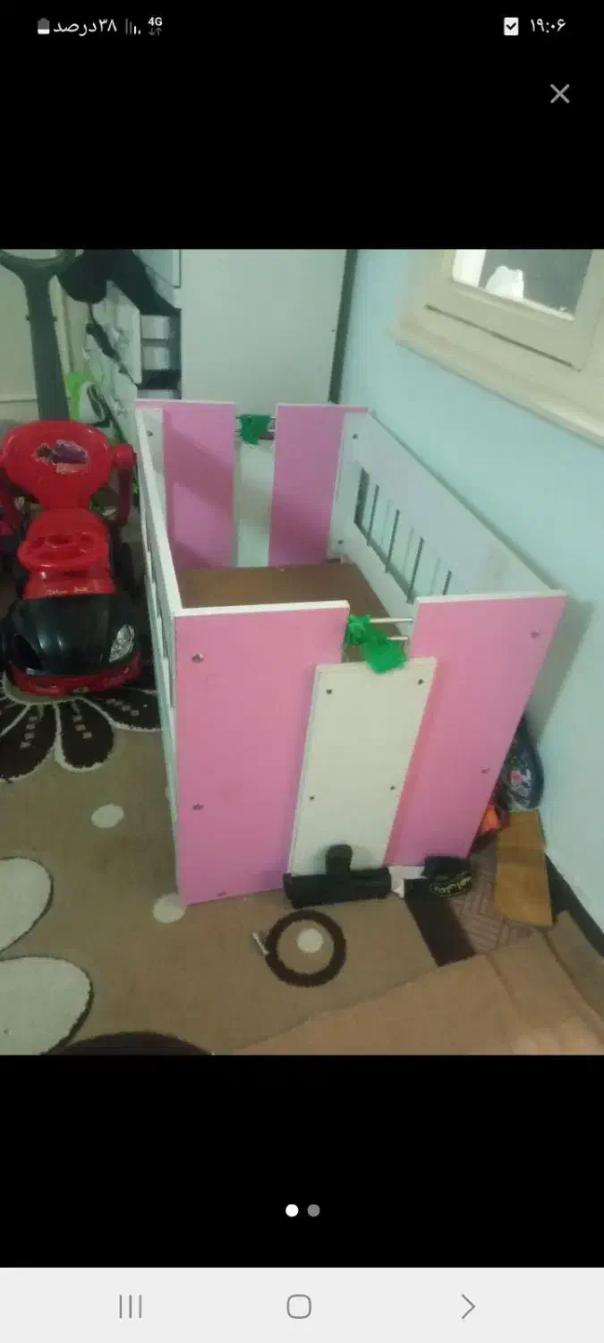 تخت خواب و گهواره|تخت و صندلی بچه|بروجرد, |دیوار