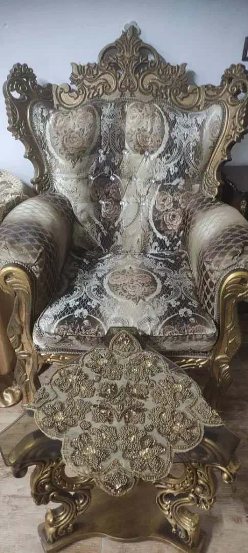 مبل دسته دوم 7نفره|مبلمان خانگی و میز عسلی|رشت, معلولین|دیوار