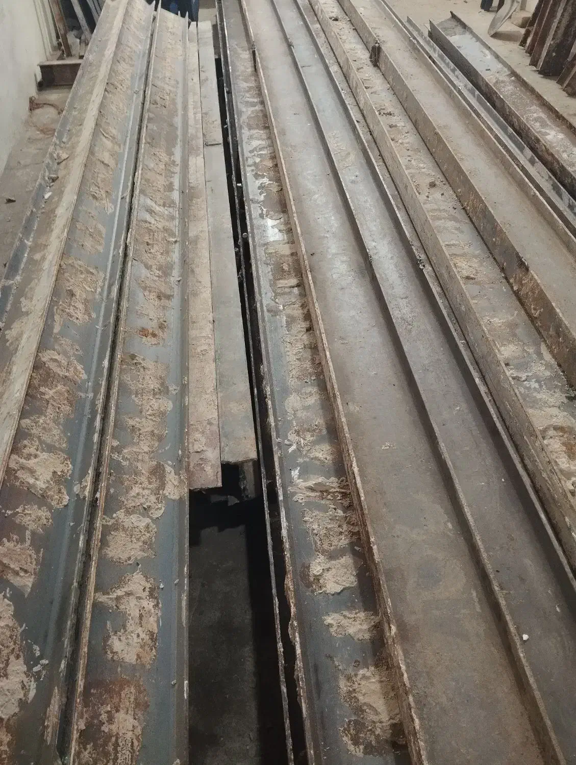 تیرآهن|مصالح و تجهیزات ساختمان|قم, خداکرم|دیوار