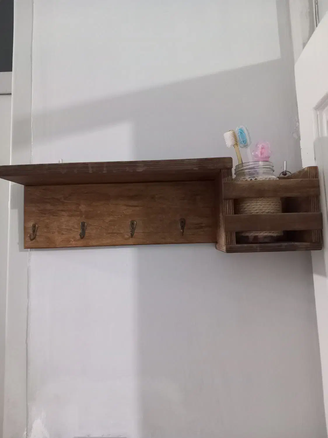 شلف آویز حوله|کتابخانه، شلف، قفسههای دیواری|اسدآباد, |دیوار