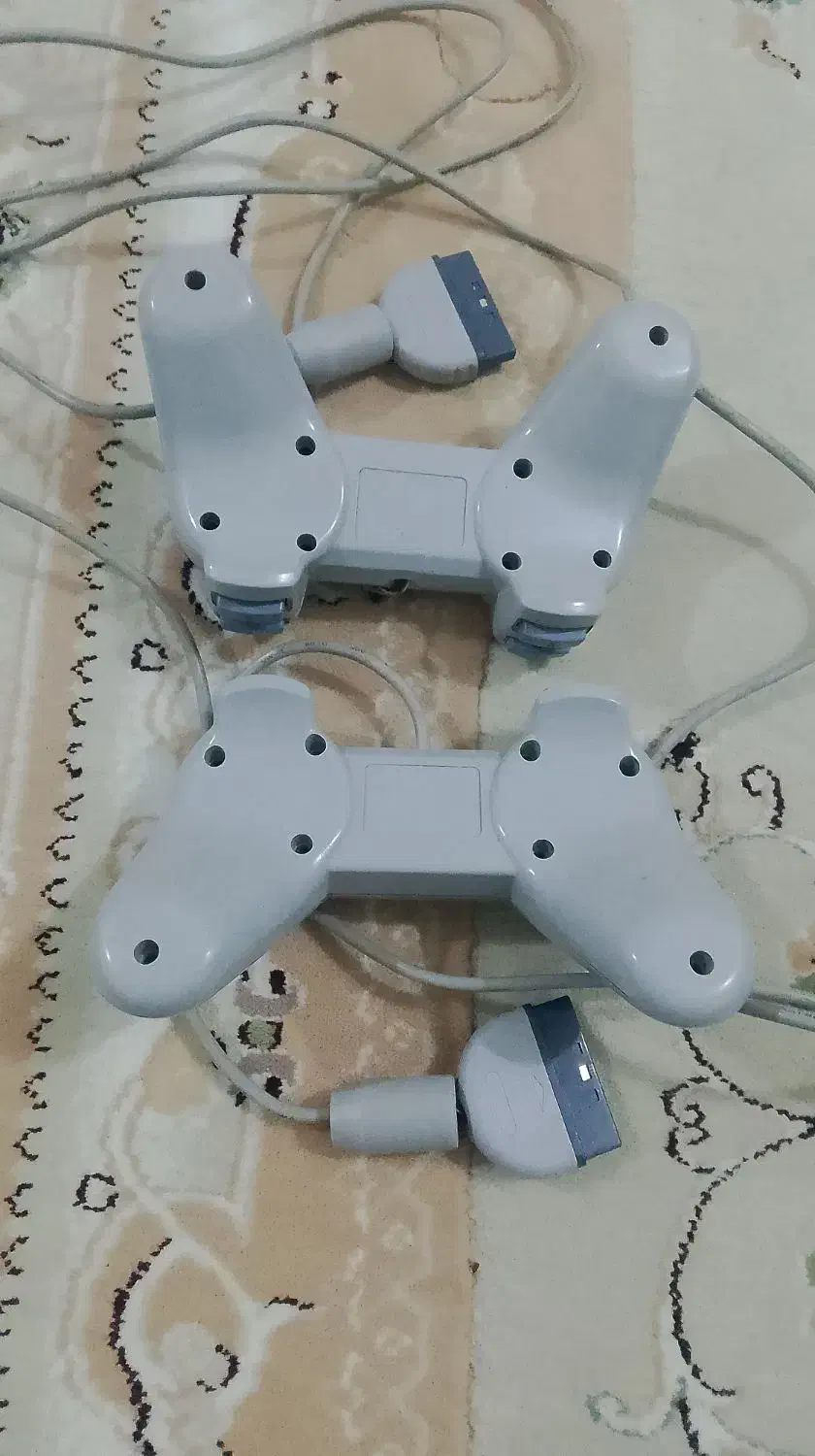 ۲ عدد دسته پلی استیشن کاملا نوی نو و قیمت توافقی|کنسول، بازی ویدئویی و آنلاین|زاهدان, |دیوار