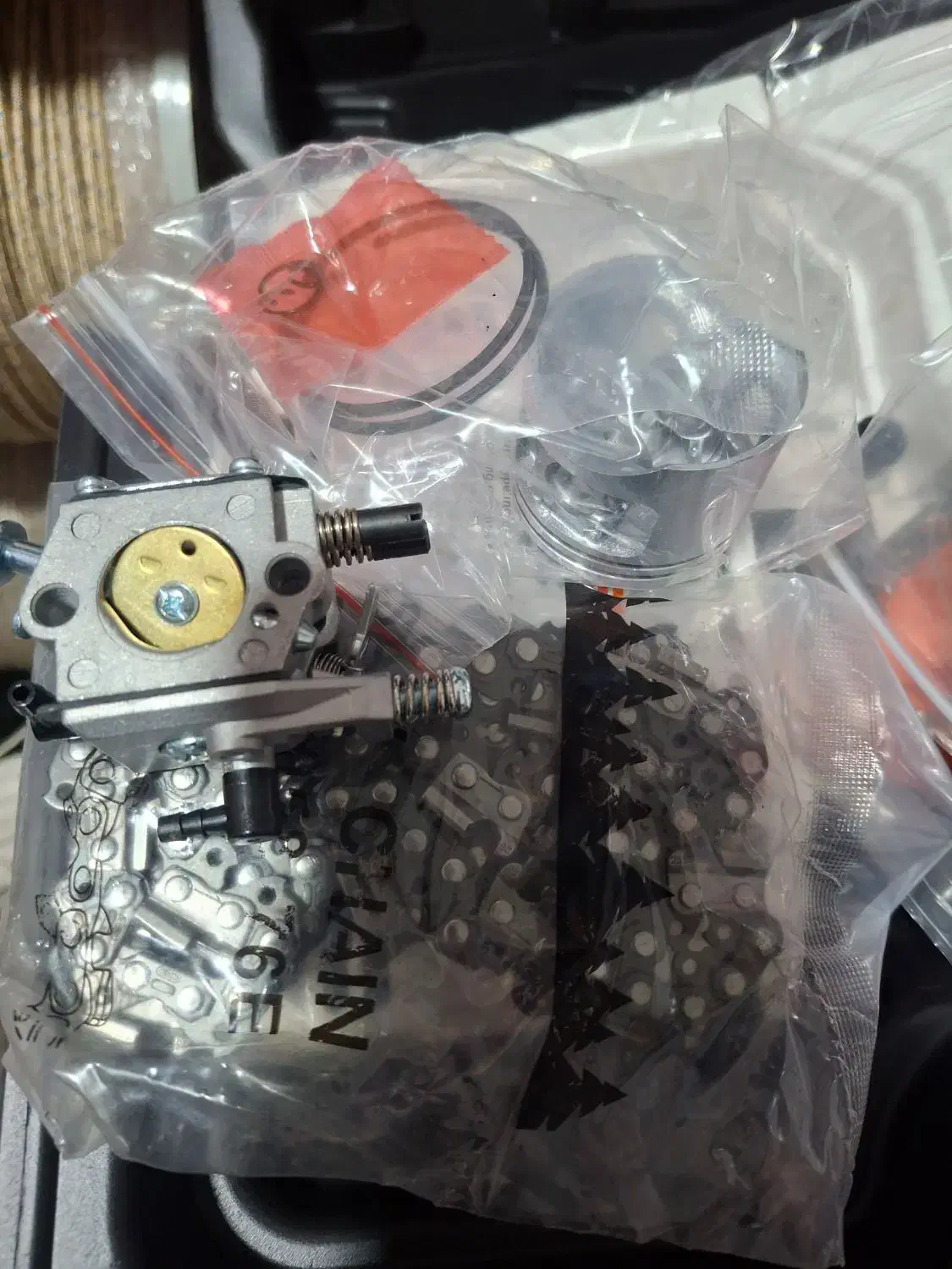 اره موتوری طرح اشتیل با لوازم|ماشین‌آلات صنعتی|یزد, |دیوار