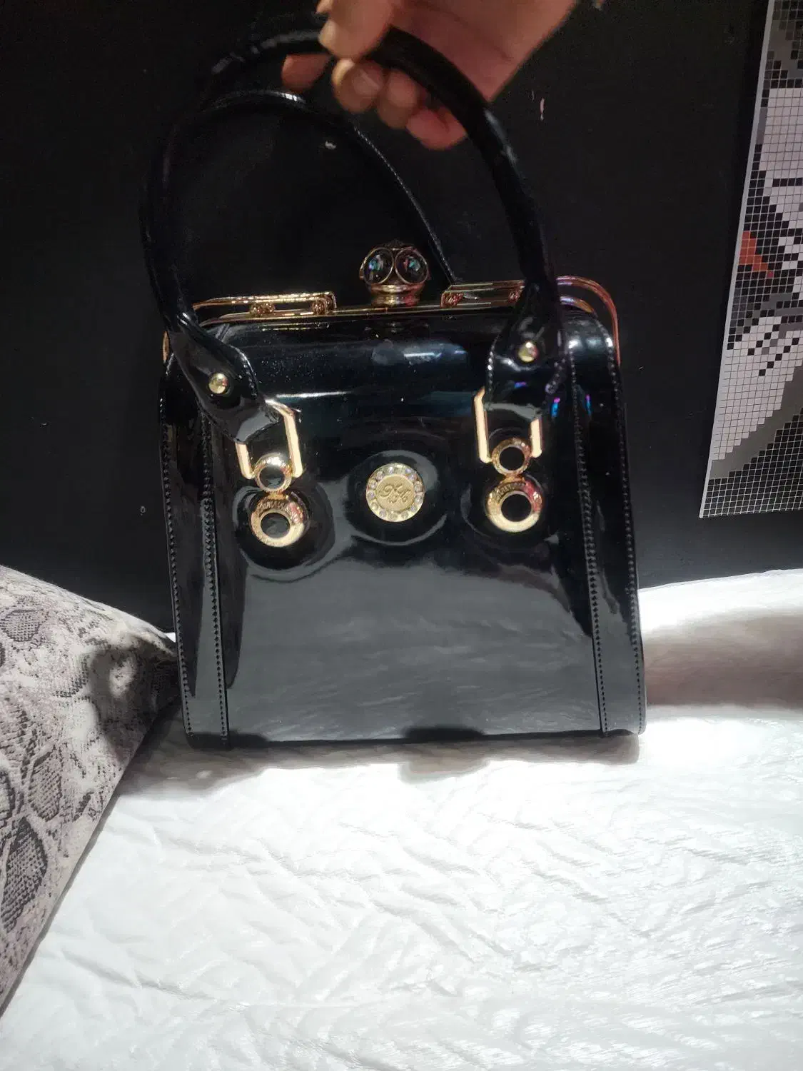 کیف مجلسی ورنی|کیف، کفش، کمربند|اراک, |دیوار