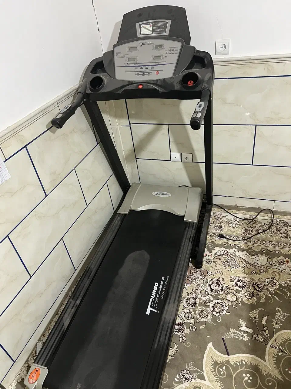 تردمیل|تجهیزات ورزشی|زرندیه, |دیوار