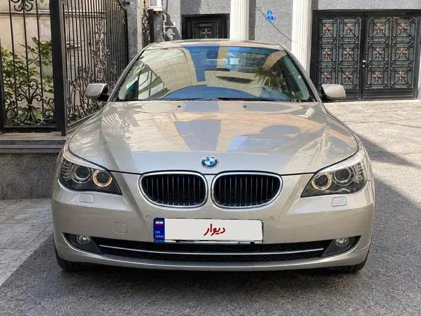 بی رنگ bmw 520 2008 LCI|خودرو سواری و وانت|تهران, دزاشیب|دیوار