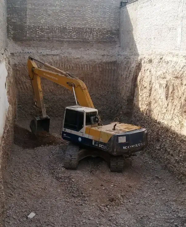 بیل مکانیکی کوماتسو خط۵ استثنایی|خودرو سنگین|تهران, یوسفآباد|دیوار