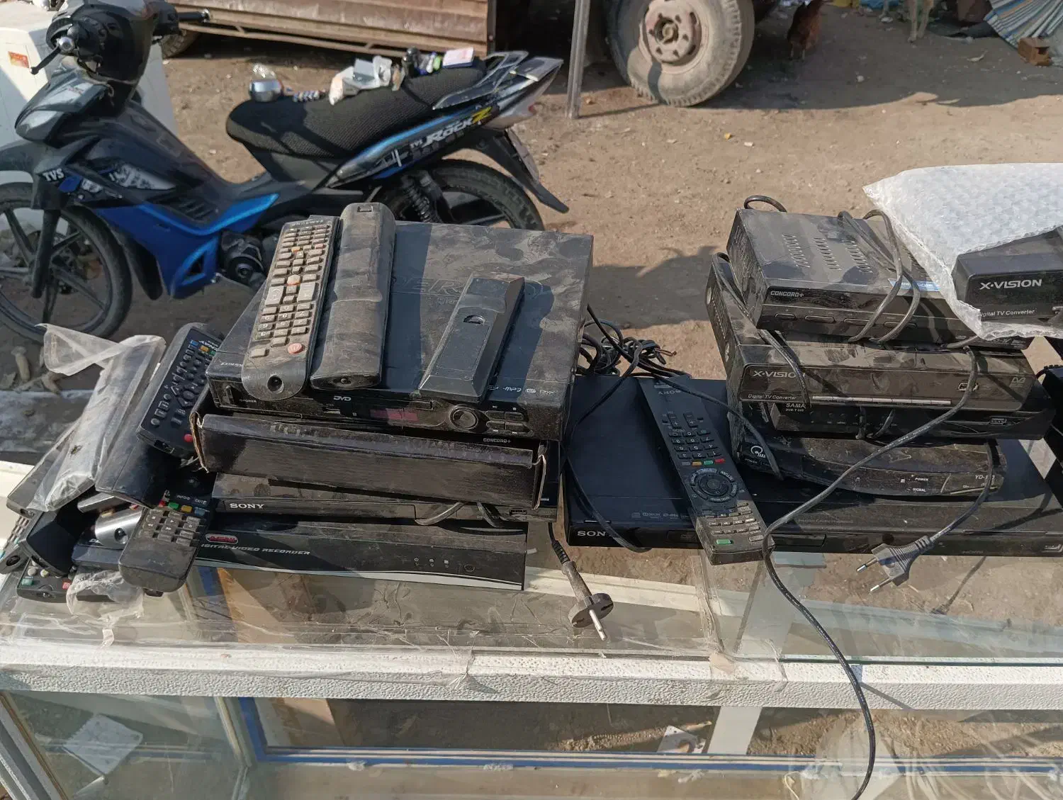 فروشی سالم نو هم توش هست|صوتی و تصویری|تهران, خلازیر|دیوار