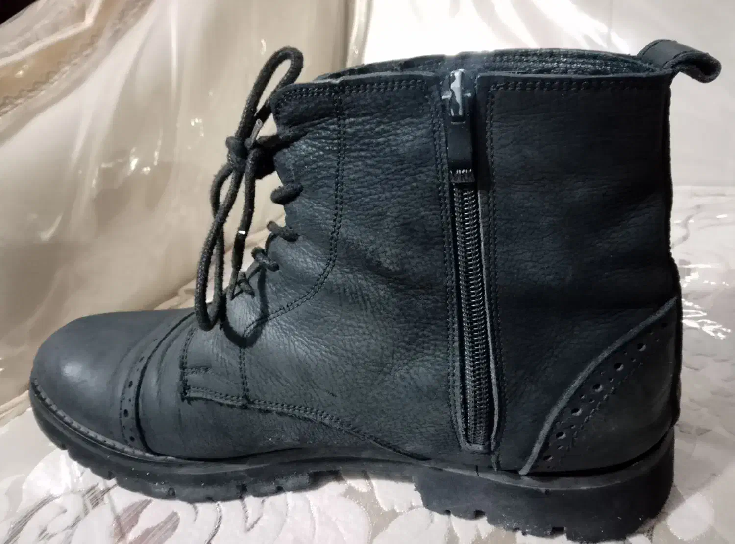 نیم بوت چرم طبیعی مارال چرم سایز42/43|کیف، کفش، کمربند|اراک, |دیوار